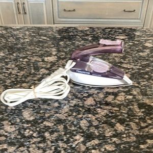 ROWENTA DA1560 COMPACT TRAVEL STEAM IRON